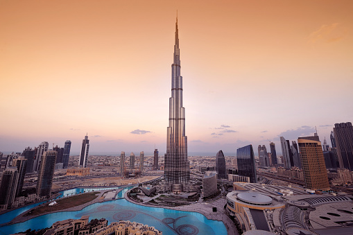 Iconic Dubai Gateway Iconic Dubai Gateway